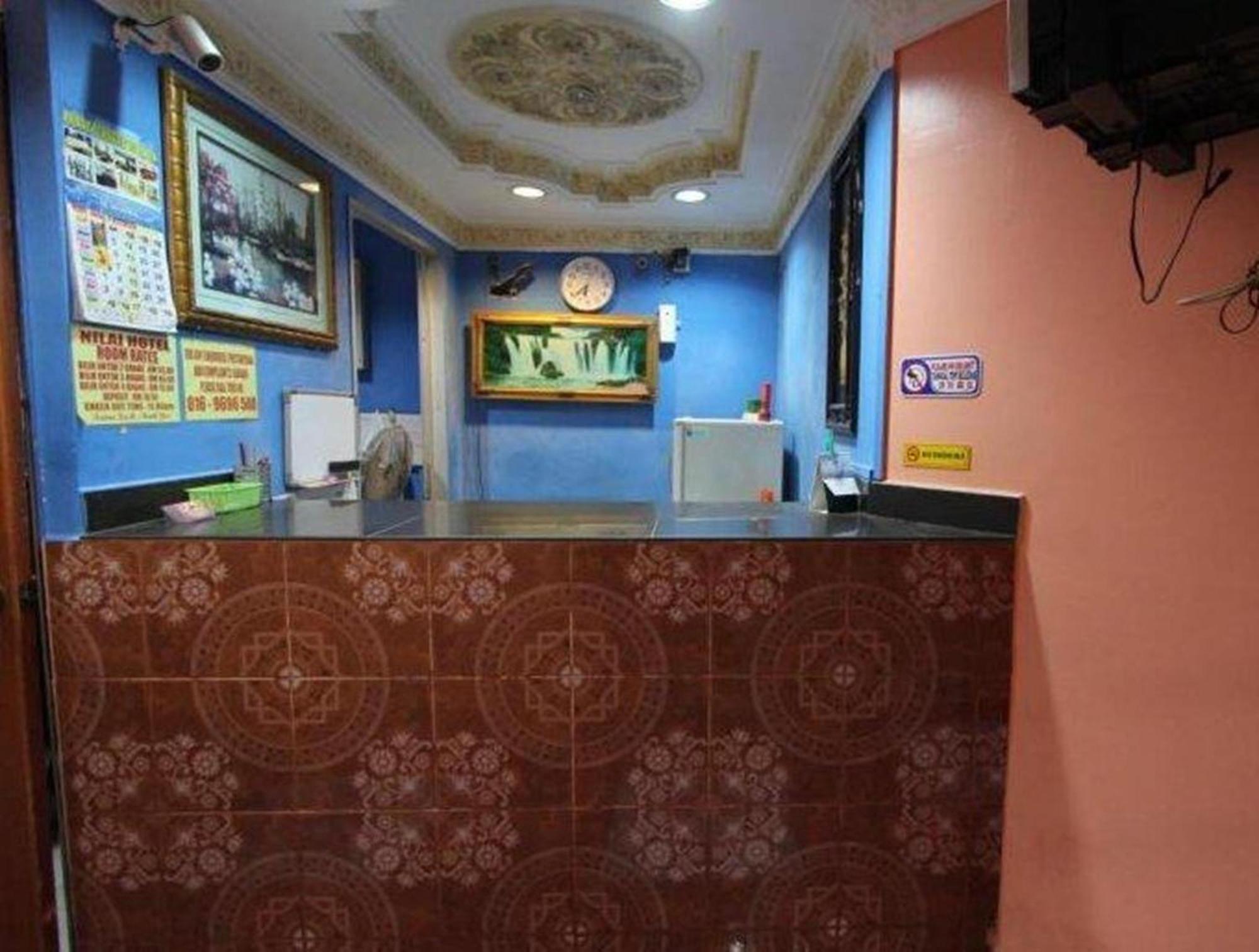 Nilai H2 Hotel Exterior foto